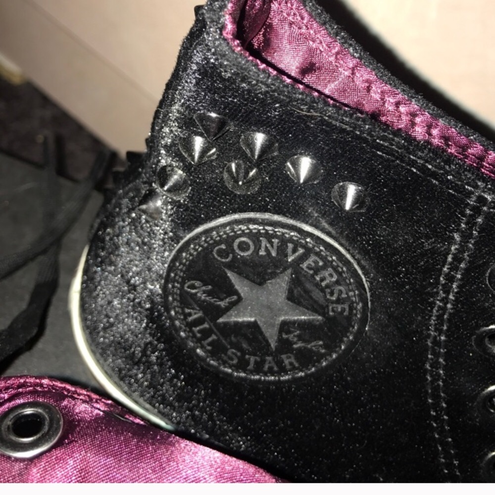 Converse